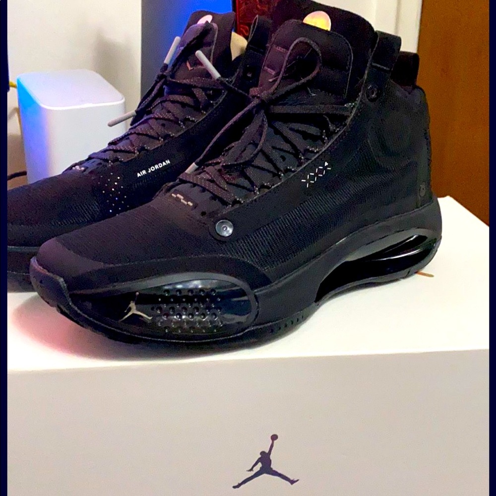 Jordan 34 blackcat (SOLD)